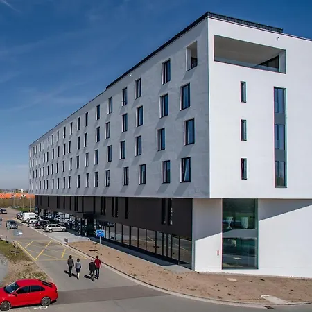 Ea Congress Aldis 4* Hradec Kralove