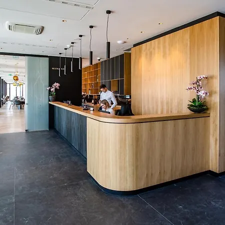 Ea Congress Aldis Hradec Králové