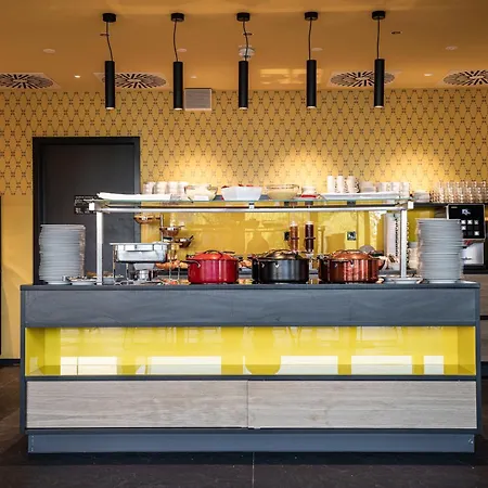 Hotel Ea Congress Aldis 4*